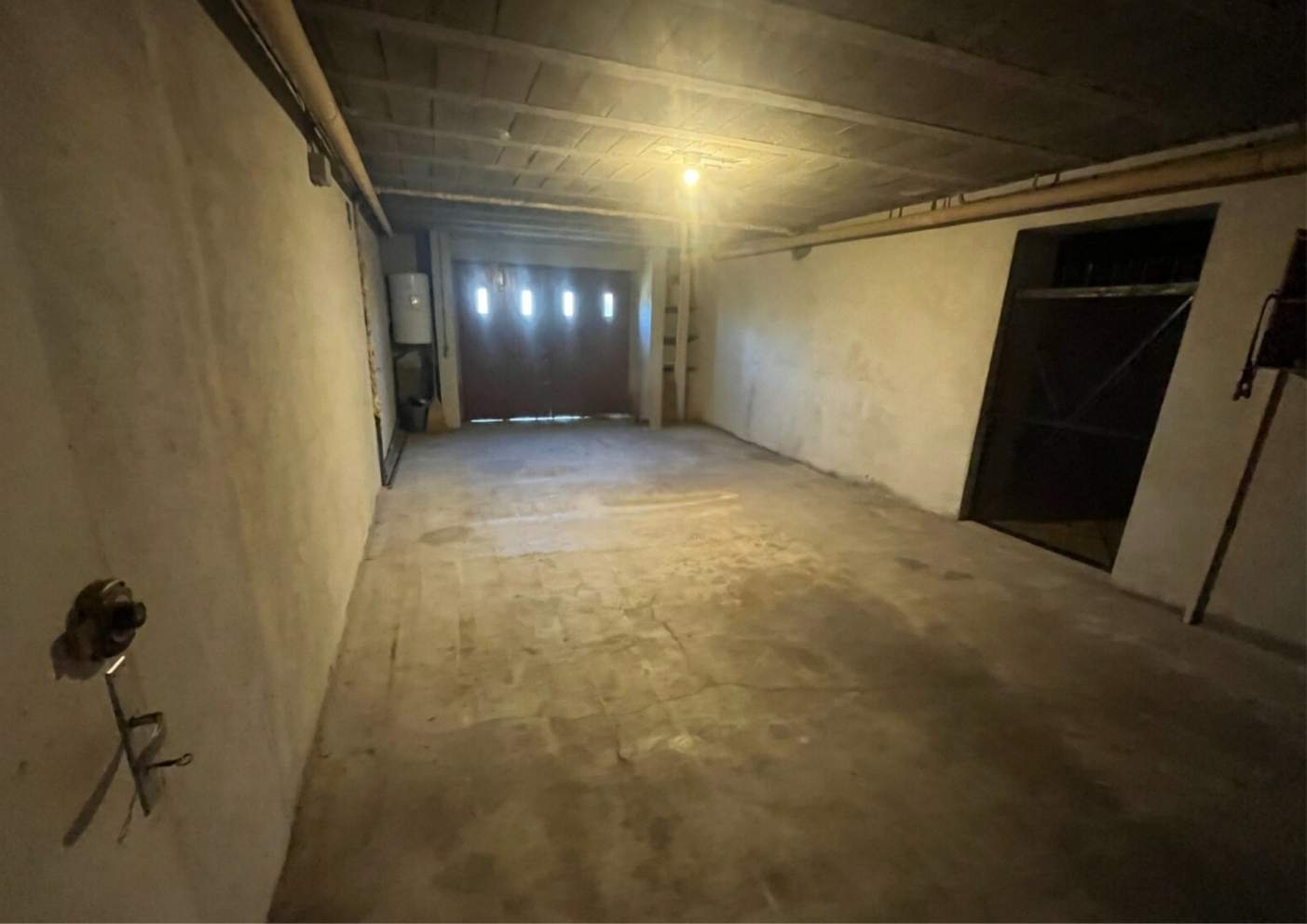 Garage 49 m²